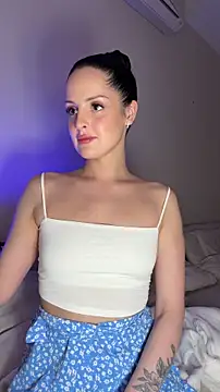 Evayra online show from 25, 3, 2026