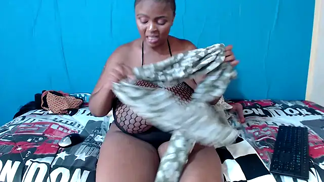 PrettyLisa26 online show from 8, 2, 2026