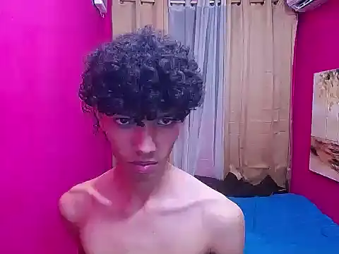 Snapshot of bigcock_twinks chatting on 19, 2, 2026 bigcock twinks online show from 19, 2, 2026