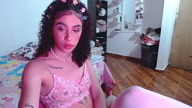 Snapshot of _Shanell chatting on 25, 4, 2026 Shanell online show from 25, 4, 2026