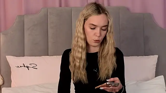Snapshot of NikkiRyx chatting on 27, 6, 2026 NikkiRyx online show from 27, 6, 2026