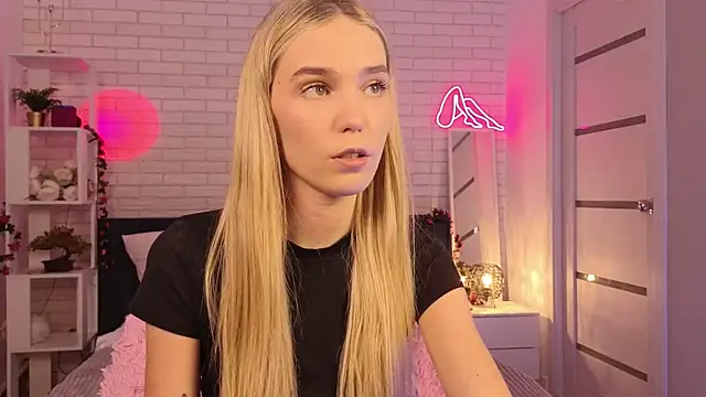 Snapshot of NikkiRyx chatting on 5, 7, 2026 NikkiRyx online show from 5, 7, 2026