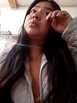 Snapshot of Noa_Baker chatting on 6, 5, 2026 Noa Baker online show from 6, 5, 2026