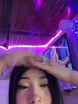 violettahotass online show from 2, 2, 2026