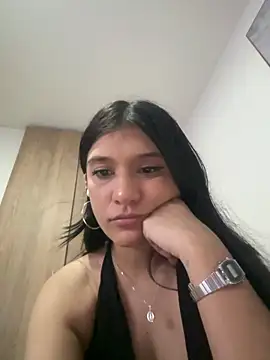 Karlaxmau online show from 12, 4, 2026