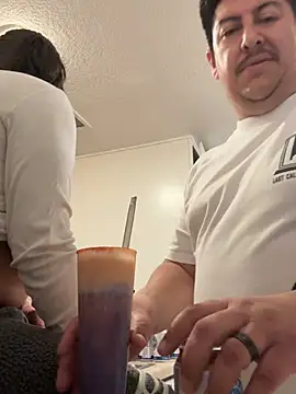 Skizm1986 online show from 3, 2, 2026