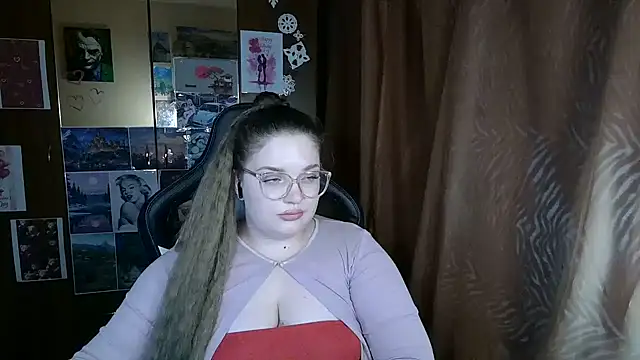 Teasing Dora online show from 21, 2, 2026