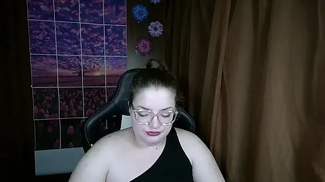 Snapshot of Teasing_Dora chatting on 13, 7, 2026 Teasing Dora online show from 13, 7, 2026