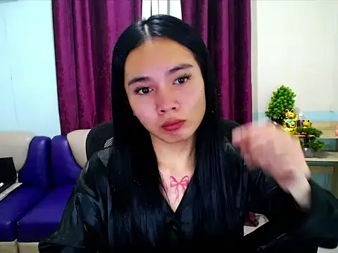 Snapshot of devine_goddess chatting on 26, 4, 2026 devine goddess online show from 26, 4, 2026