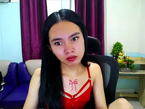 Snapshot of devine_goddess chatting on 27, 4, 2026 devine goddess online show from 27, 4, 2026