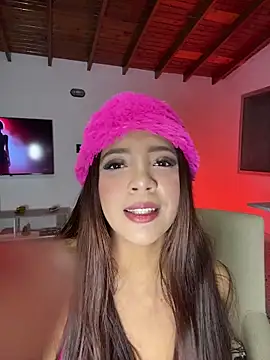 Pushaina  1 online show from 28, 2, 2026