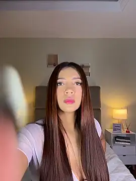 Snapshot of Pushaina__1 chatting on 6, 6, 2026 Pushaina 1 online show from 6, 6, 2026