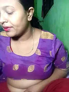 Romantic-Couple999 online show from 19, 2, 2026