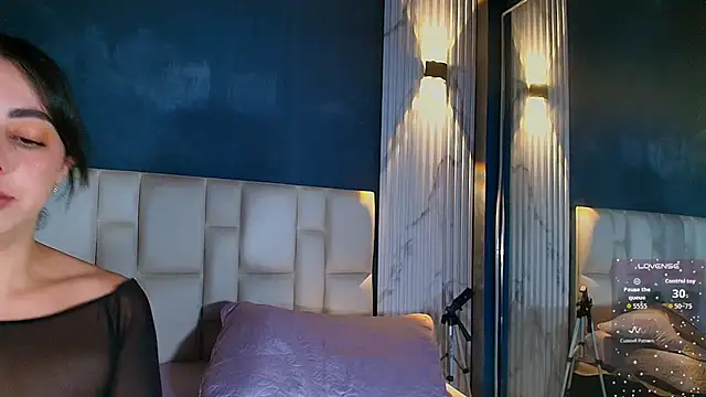 Snapshot of CORAL_FOX chatting on 17, 2, 2026 CORAL FOX online show from 17, 2, 2026