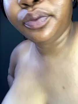 MeekyCurvyAss online show from 1, 2, 2026