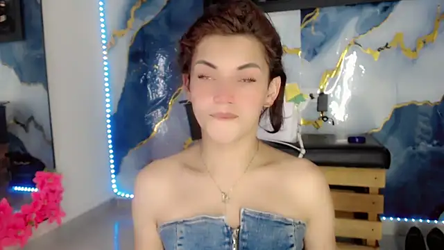 Snapshot of NathalialLooes chatting on 25, 5, 2026 NathalialLooes online show from 25, 5, 2026