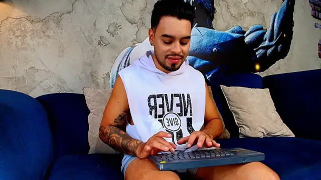 Snapshot of DaveParker_ chatting on 11, 2, 2026 DaveParker online show from 11, 2, 2026