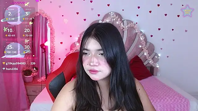Snapshot of mia_fox666 chatting on 29, 5, 2026 mia fox666 online show from 29, 5, 2026