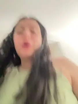 lolaaculaa online show from 31, 3, 2026