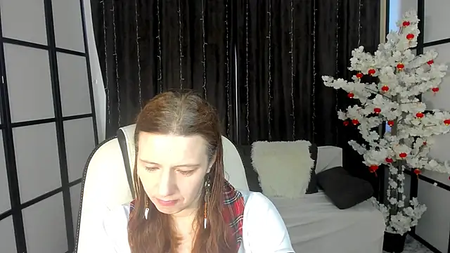 Snapshot of Kathrine_Meyer chatting on 20, 4, 2026 Kathrine Meyer online show from 20, 4, 2026