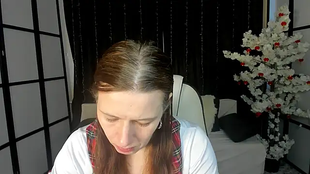 Snapshot of Kathrine_Meyer chatting on 21, 4, 2026 Kathrine Meyer online show from 21, 4, 2026