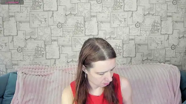 Snapshot of Kathrine_Meyer chatting on 7, 5, 2026 Kathrine Meyer online show from 7, 5, 2026