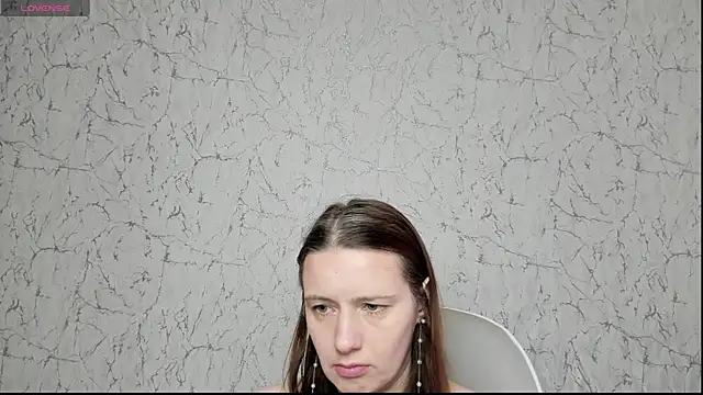Snapshot of Kathrine_Meyer chatting on 25, 5, 2026 Kathrine Meyer online show from 25, 5, 2026