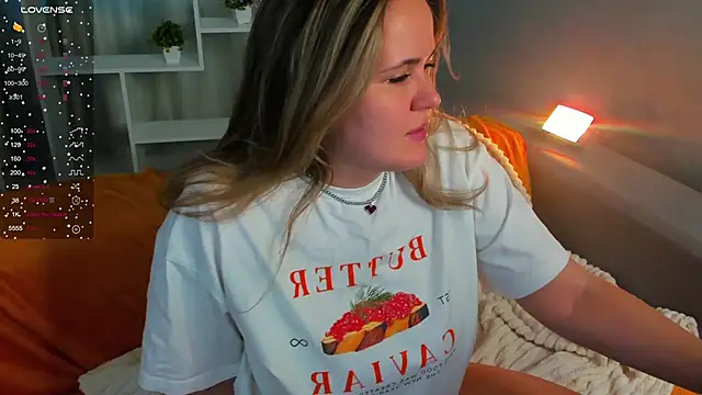 LilyBel online show from 16, 3, 2026