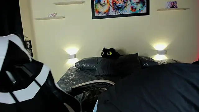 meredit cris23 online show from 20, 2, 2026