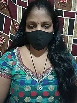 Snapshot of Parul-009 chatting on 23, 6, 2026 Parul-009 online show from 23, 6, 2026