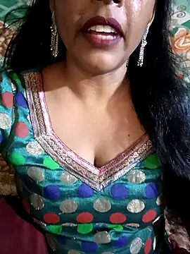 Snapshot of Parul-009 chatting on 28, 6, 2026 Parul-009 online show from 28, 6, 2026