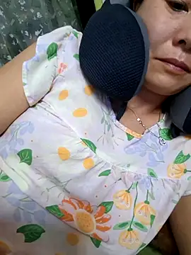 Snapshot of Baby-loveass69 chatting on 6, 2, 2026 Baby-loveass69 online show from 6, 2, 2026