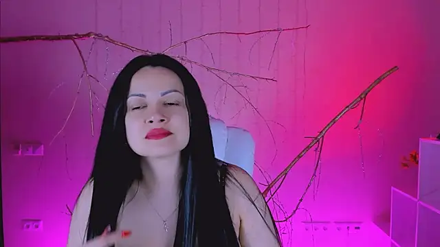 Snapshot of karolina_robinson chatting on 1, 2, 2026 karolina robinson online show from 1, 2, 2026