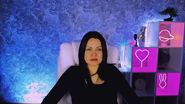 karolina robinson online show from 4, 3, 2026