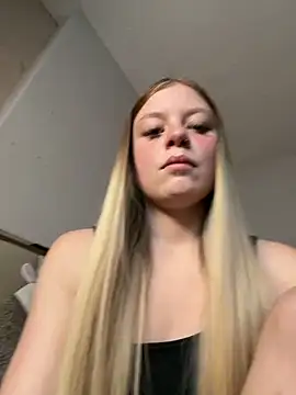 Snapshot of Paige_love chatting on 11, 2, 2026 Paige love online show from 11, 2, 2026