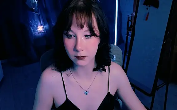 Snapshot of marty_bree chatting on 15, 6, 2026 marty bree online show from 15, 6, 2026