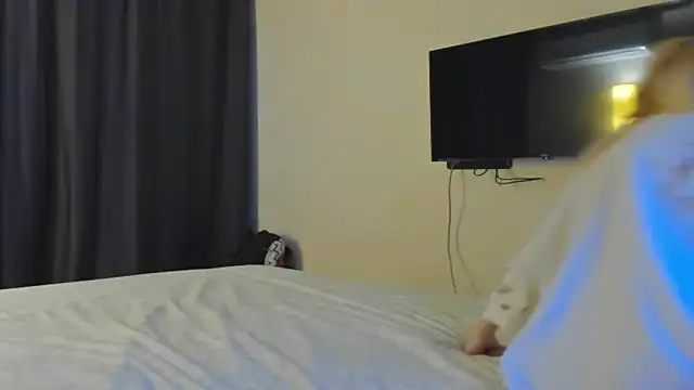 Lesyalisss online show from 16, 4, 2026