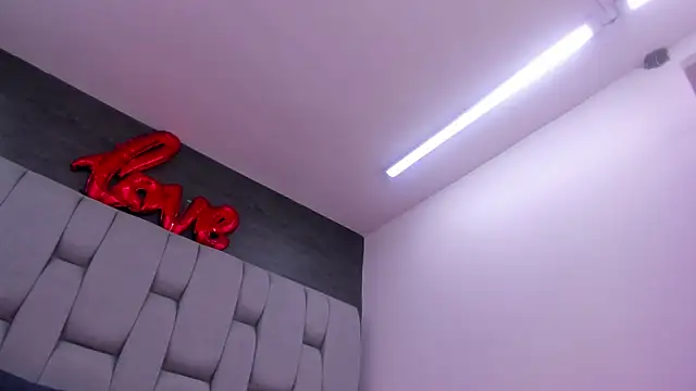 Amber-Horney online show from 3, 3, 2026