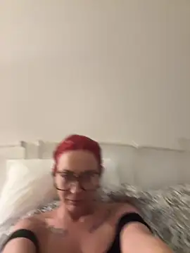 Snapshot of SophieSchmidt chatting on 25, 2, 2026 SophieSchmidt online show from 25, 2, 2026