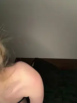 Zoey  08 online show from 2, 3, 2026