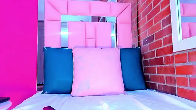 Snapshot of Baby_doll_XOXO chatting on 10, 2, 2026 Baby doll XOXO online show from 10, 2, 2026