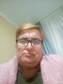 SusanStar874 online show from 4, 3, 2026