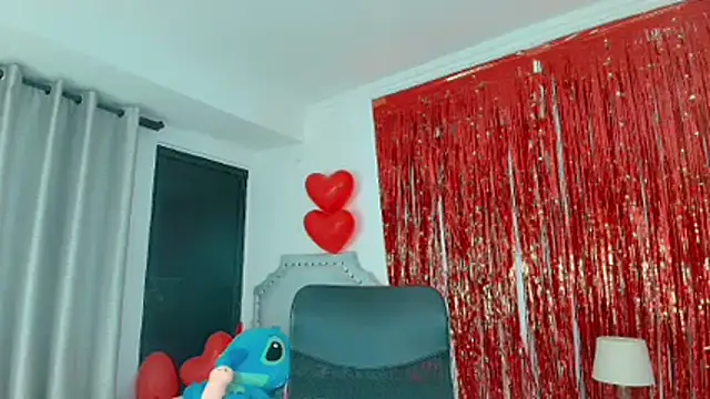 Snapshot of paulina_ponce chatting on 14, 2, 2026 paulina ponce online show from 14, 2, 2026