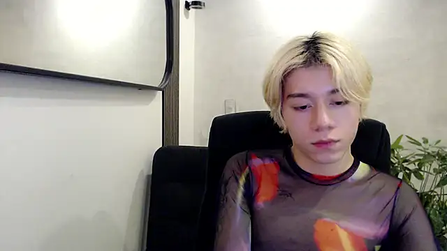 Snapshot of duvisex19 chatting on 23, 7, 2026 duvisex19 online show from 23, 7, 2026