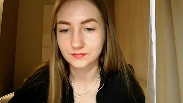 Snapshot of BluueSilk chatting on 6, 1, 2025 BluueSilk online show from 6, 1, 2025