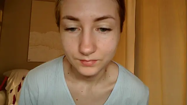 Snapshot of BluueSilk chatting on 8, 2, 2025 BluueSilk online show from 8, 2, 2025