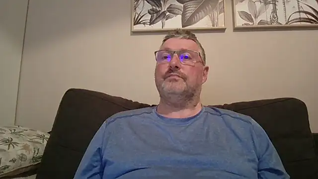 Snapshot of doudou310 chatting on 16, 3, 2026 doudou310 online show from 16, 3, 2026