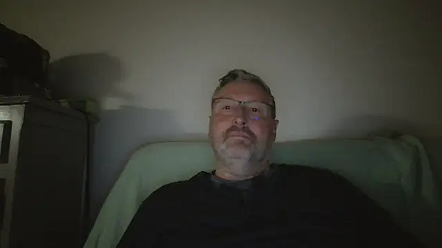 Snapshot of doudou310 chatting on 7, 4, 2026 doudou310 online show from 7, 4, 2026