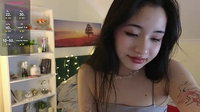 Noiry Vuvez online show from 3, 3, 2026