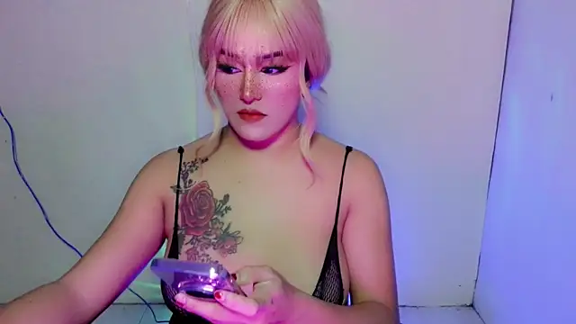 Snapshot of ChloeAsian chatting on 7, 5, 2026 ChloeAsian online show from 7, 5, 2026